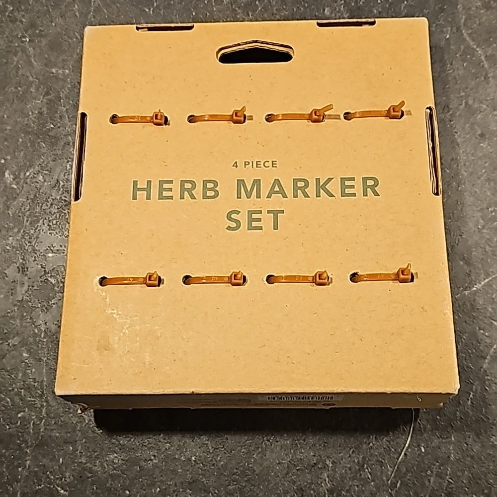 Smith & hawken 4 pc stoneware herb market set - Picture 4 of 5